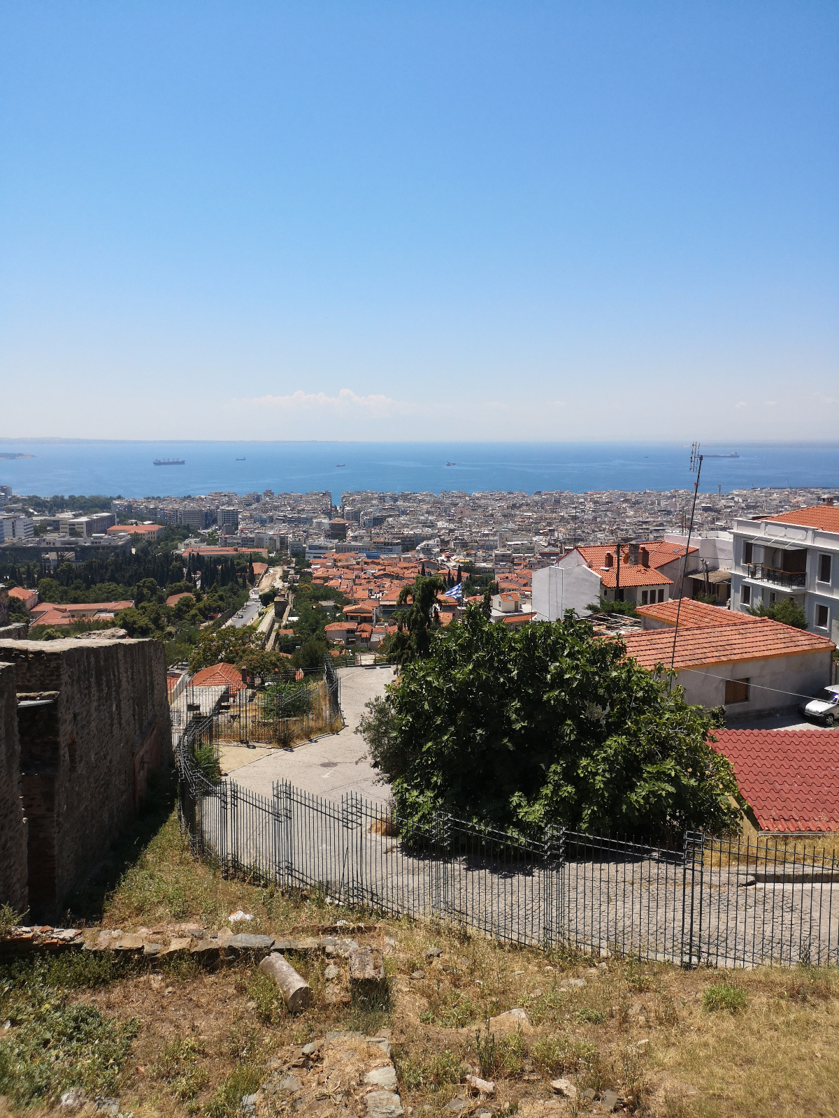 Blick von der byzantinischen Festung Heptapyrgion in Richtung Innenstadt